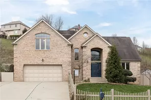 5542 Saddlebrook Dr, Bethel Park, PA 15102 - Photo 1