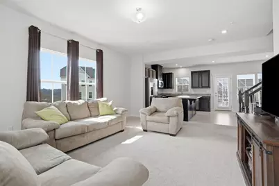 200 Olivia Way, Ross Twp, PA 15237 - Photo 11