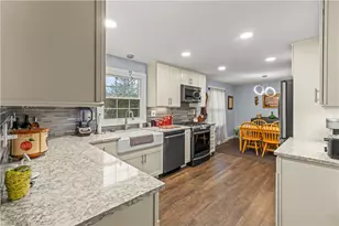 162 E Edgewood Dr, Peters Township, PA 15317 - Photo 13