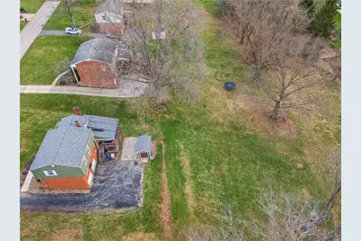 162 E Edgewood Dr, Peters Township, PA 15317 - Photo 5