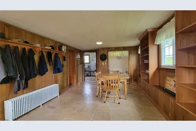 1154 Million Dollar Highway, Jenner Township, PA 15563 - Photo 9