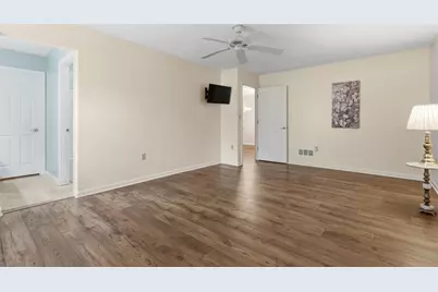 380 Allandale Dr, Bethel Park, PA 15102 - Photo 17