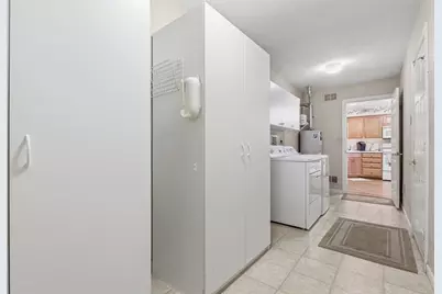 380 Allandale Dr, Bethel Park, PA 15102 - Photo 29