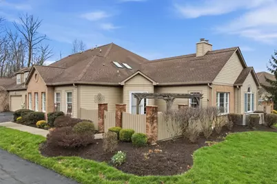 135 Linden Ct, Seven Fields Boro, PA 16046 - Photo 1