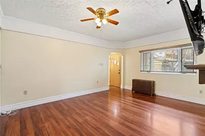 2725 Sumner St, Pittsburgh, PA 15203 - Photo 5