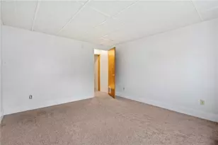 2725 Sumner St, Pittsburgh, PA 15203 - Photo 17