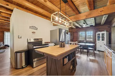 124 Harriet Dr, Lower Burrell, PA 15068 - Photo 13