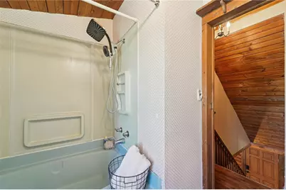 124 Harriet Dr, Lower Burrell, PA 15068 - Photo 23