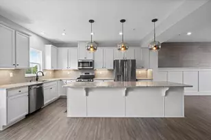 150 Curtis Ct, Ross Twp, PA 15237 - Photo 9