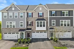 150 Curtis Ct, Ross Twp, PA 15237 - Photo 1
