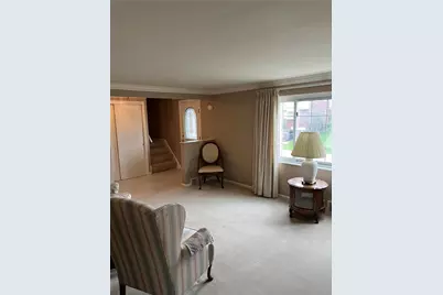 1109 Lomond Dr, Pittsburgh, PA 15235 - Photo 5