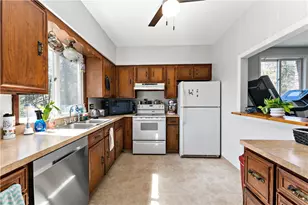 53 Fountain St, Pittsburgh, PA 15205 - Photo 9