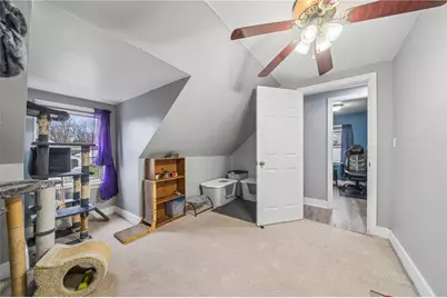 1109 Saint Clair St, Derry Township, PA 15650 - Photo 9