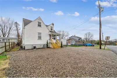 1109 Saint Clair St, Derry Township, PA 15650 - Photo 23