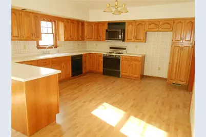 2870 N Meadow St, Harrison Township, PA 15065 - Photo 9