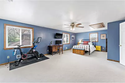 5318 Spring Valley Dr, Pittsburgh, PA 15236 - Photo 15