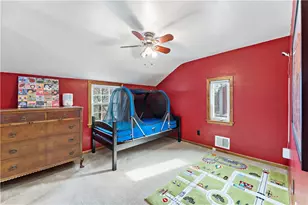 5318 Spring Valley Dr, Pittsburgh, PA 15236 - Photo 21