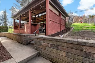 5318 Spring Valley Dr, Pittsburgh, PA 15236 - Photo 23