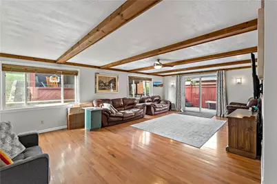 5318 Spring Valley Dr, Pittsburgh, PA 15236 - Photo 11