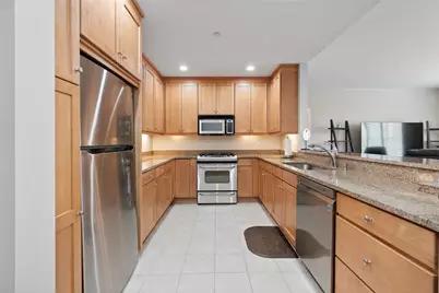 1240 Crescent Pl #1H, Pittsburgh, PA 15217 - Photo 5