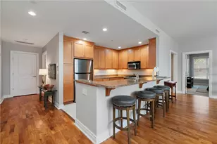 1240 Crescent Pl, Pittsburgh, PA 15217 - Photo 9