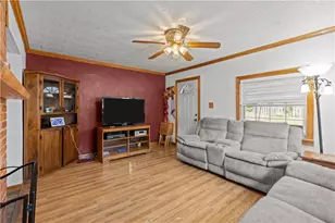 805 Kentucky St, Brackenridge, PA 15014 - Photo 9