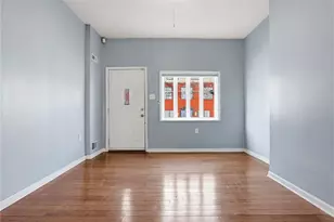 2334 Fox Wy, Pittsburgh, PA 15203 - Photo 3