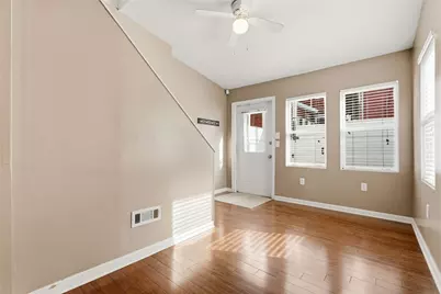 2334 Fox Way, Pittsburgh, PA 15203 - Photo 15