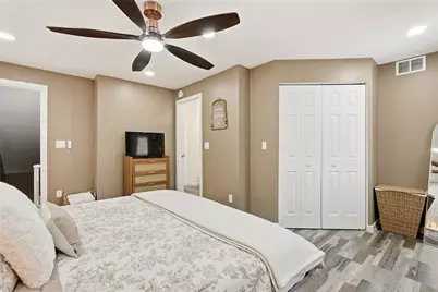 1629 Streets Run Road, Pittsburgh, PA 15236 - Photo 29