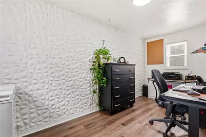 1629 Streets Run Road, Pittsburgh, PA 15236 - Photo 31