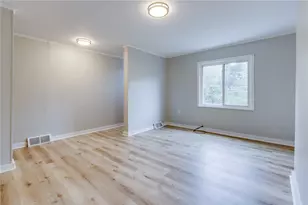 1931 Federal Street Ext, Pittsburgh, PA 15214 - Photo 7