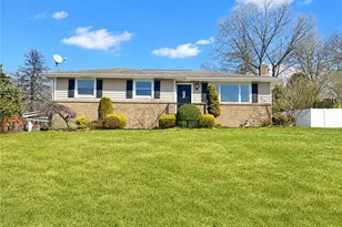 911 Richview Dr, Union Township, PA 16101 - Photo 1