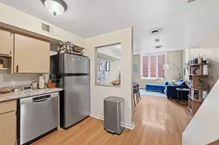 325 S Highland Ave, Pittsburgh, PA 15206 - Photo 11