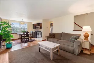 1425 Junior Dr, Pittsburgh, PA 15227 - Photo 3