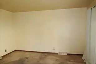 333 W 8th Ave, Tarentum, PA 15084 - Photo 7