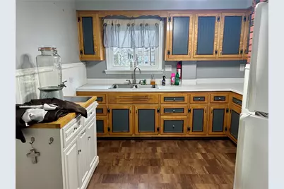 331 4th St, Freeport, PA 16229 - Photo 13