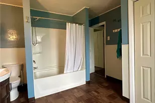 331 4th St, Freeport, PA 16229 - Photo 21