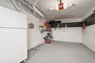 912 Rita Dr, Wilkins Township, PA 15221 - Photo 27