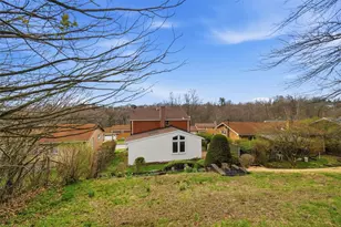 912 Rita Dr, Wilkins Township, PA 15221 - Photo 33