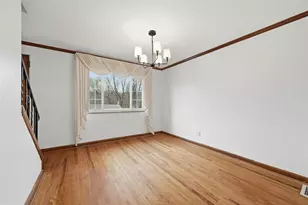 912 Rita Dr, Wilkins Township, PA 15221 - Photo 15