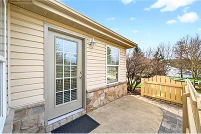 6034 Triple Crown Cir, Hempfield Township, PA 15601 - Photo 11