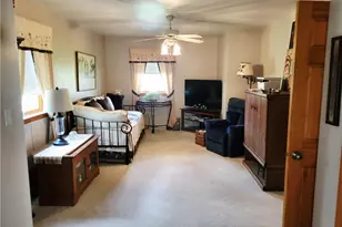 801 Rolling Hills Dr, Ruffs Dale, PA 15679 - Photo 19