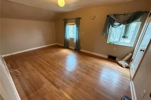 237 Marshall Dr, Pittsburgh, PA 15235 - Photo 9