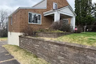 237 Marshall Dr, Pittsburgh, PA 15235 - Photo 3