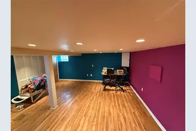 237 Marshall Dr, Pittsburgh, PA 15235 - Photo 15