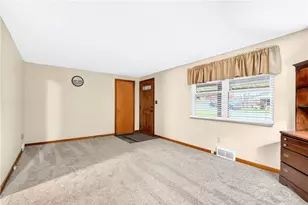 4632 Woodhill Dr, Munhall, PA 15120 - Photo 5