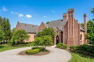 1501 Theodora Ln, Pittsburgh, PA 15143 - Photo 3