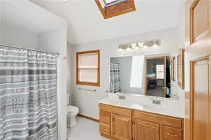 365 Cobblestone Cir, Robinson Twp, PA 15136 - Photo 23