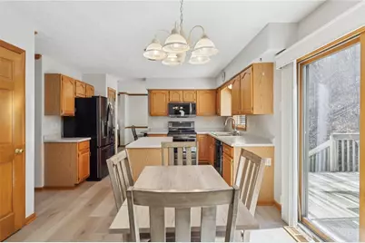 365 Cobblestone Cir, Robinson Twp, PA 15136 - Photo 11