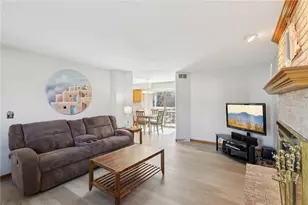 365 Cobblestone Cir, Robinson Twp, PA 15136 - Photo 15